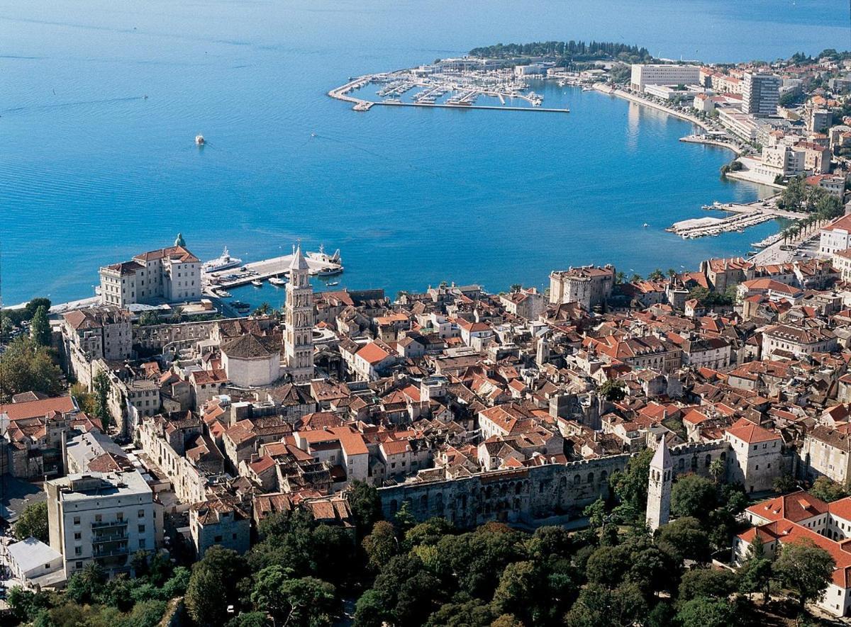 Penthouse Horizont Leilighet Split Eksteriør bilde